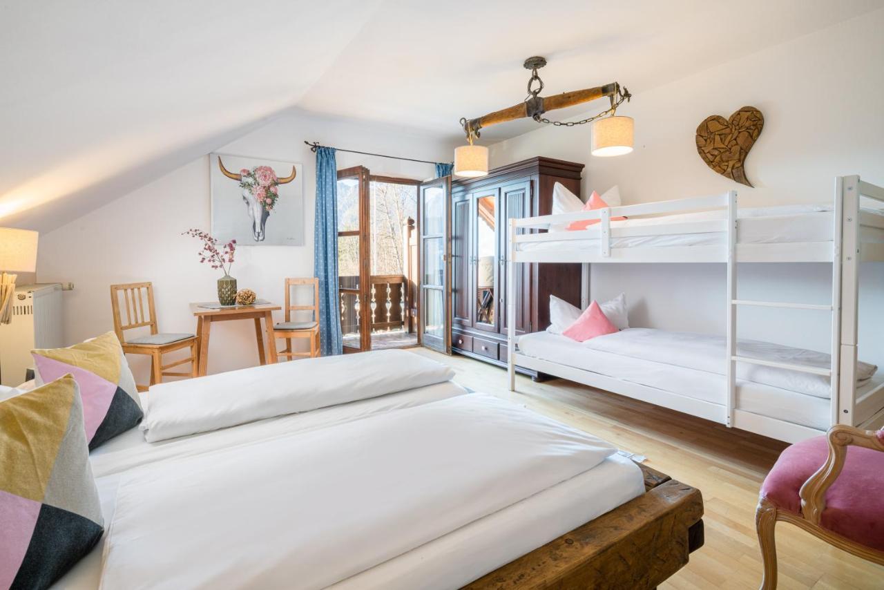 Zur Schoenen Aussicht Hotel Garni Garmisch-Partenkirchen Bagian luar foto
