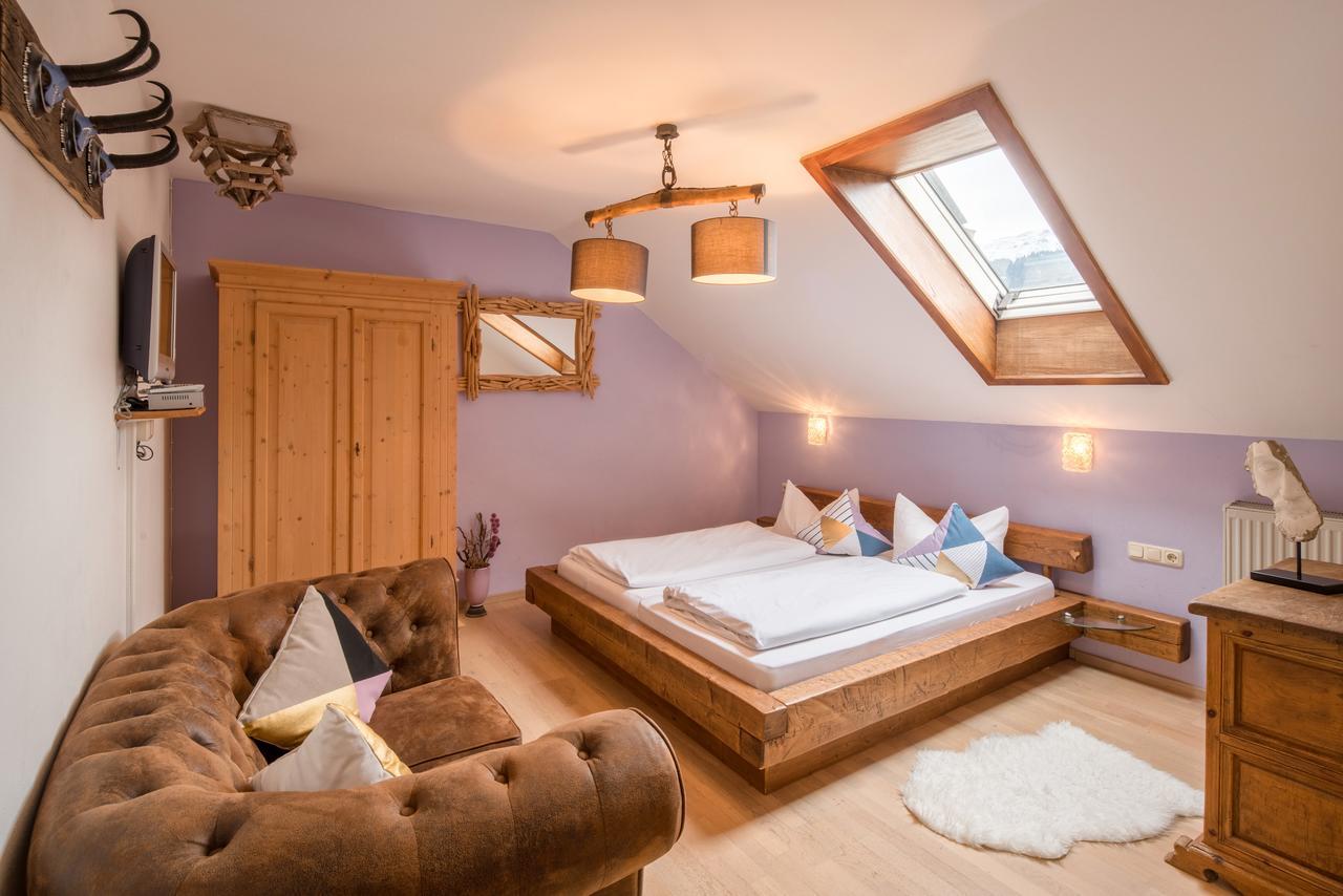 Zur Schoenen Aussicht Hotel Garni Garmisch-Partenkirchen Bagian luar foto