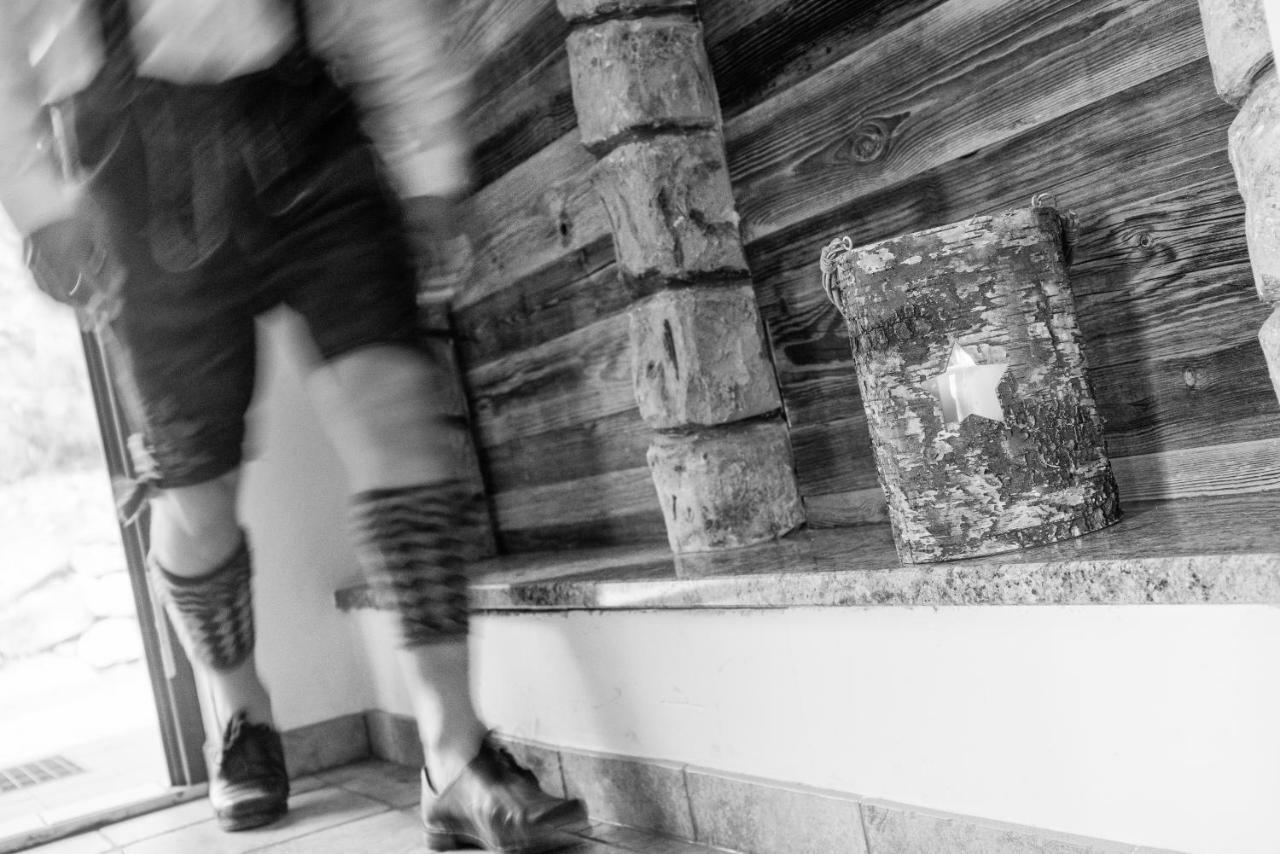 Zur Schoenen Aussicht Hotel Garni Garmisch-Partenkirchen Bagian luar foto